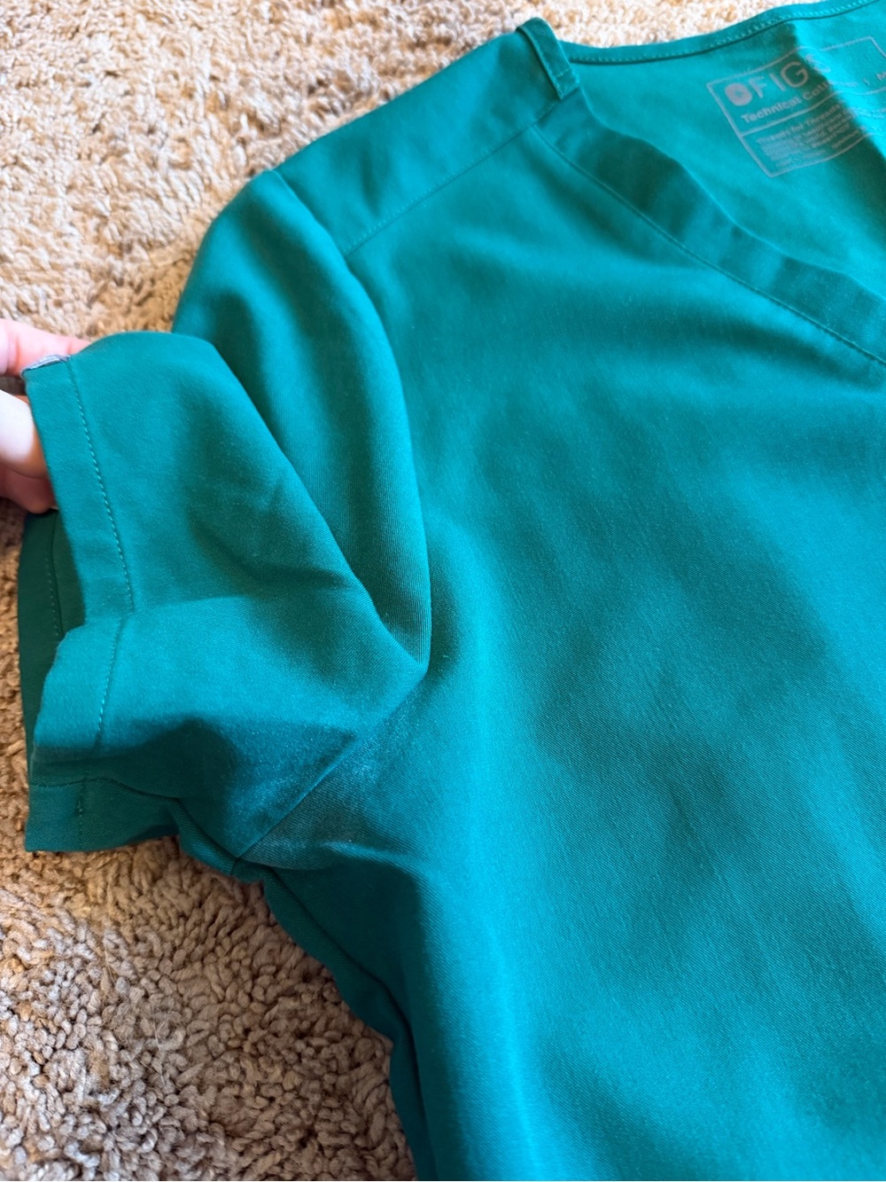 Figs Women's Green V-Neck Scrub Top & Drawstring Joggers - Picture 5 of 5